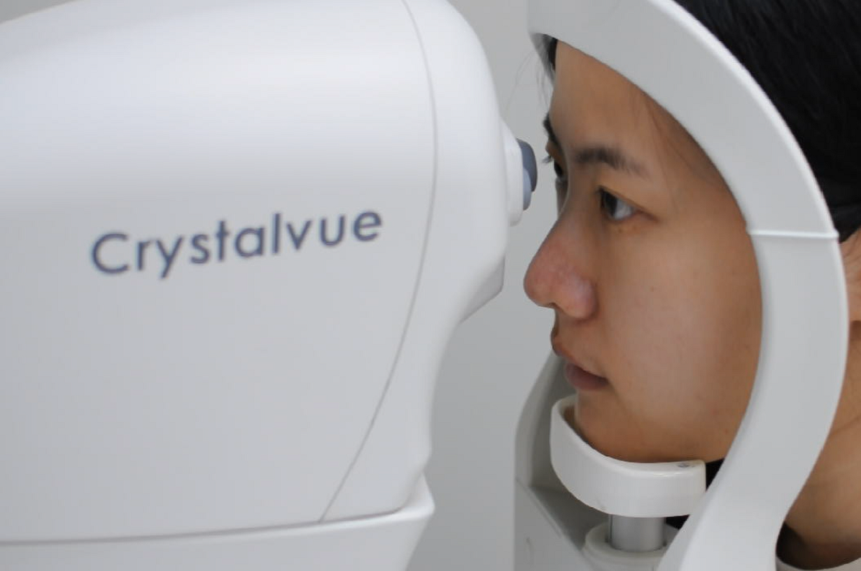 Crystalvue Non Contact Tonometer is Patient Friendly